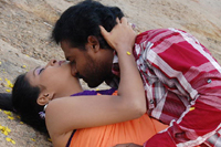 Kayavan Tamil Movie Spicy Stills